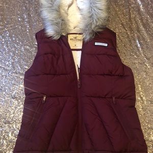 Hollister Puffer Vest